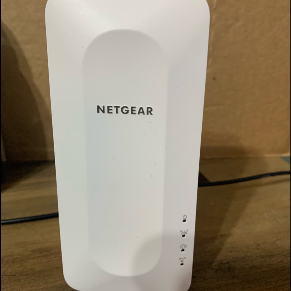 Netgear WiFi extender - Picture 5 of 6